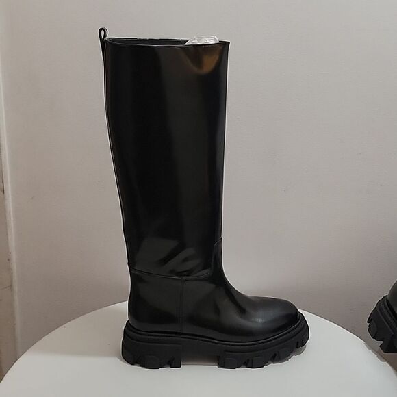 Gia Borghini Black Combat Boots - Picture 14 of 16